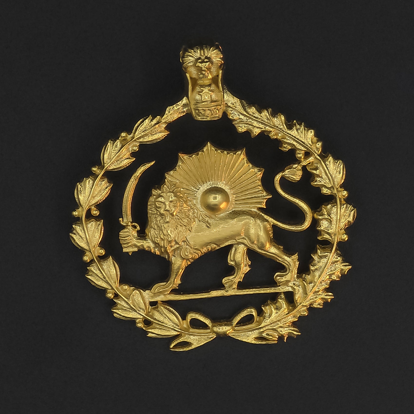 Lion and Sun Pin