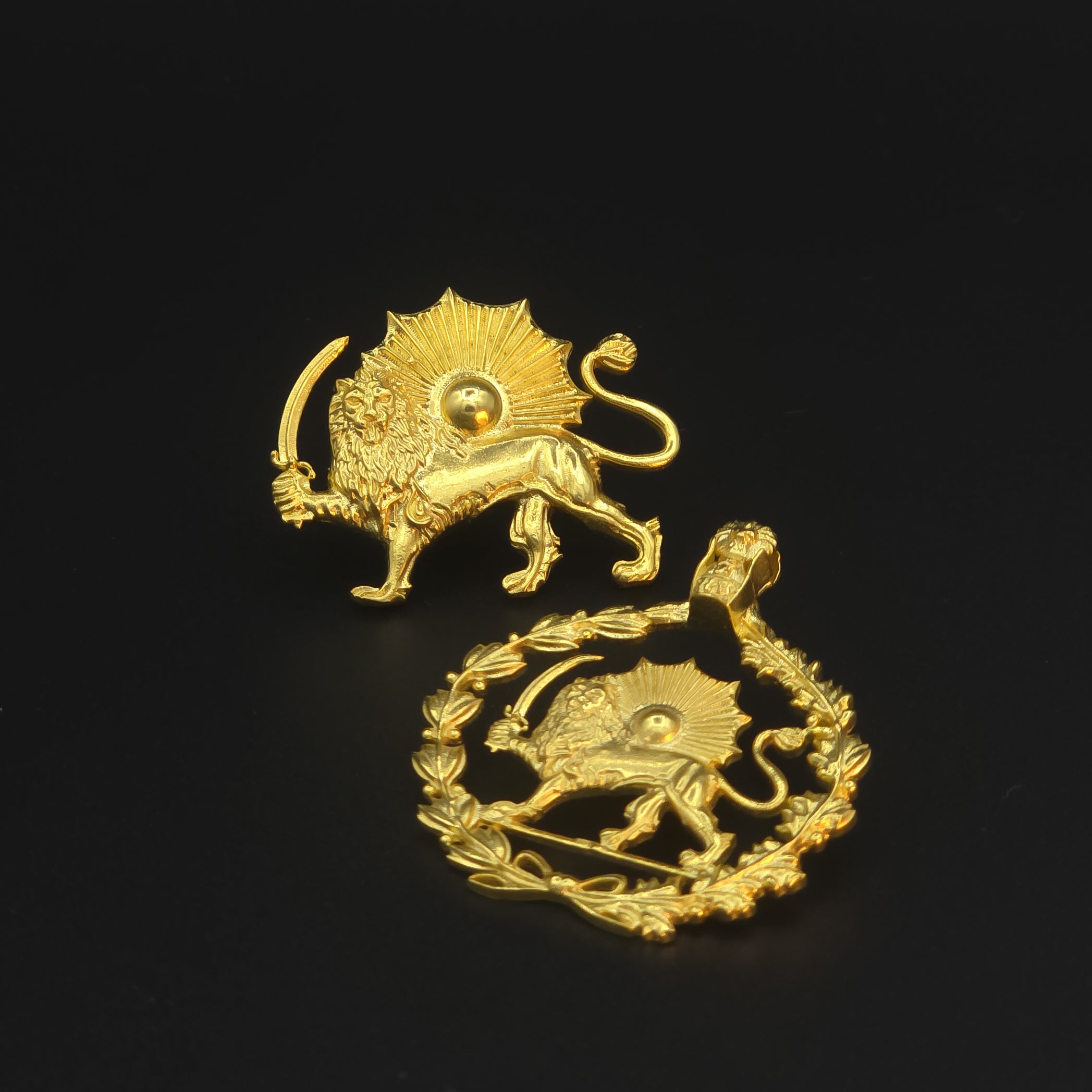 Lion and Sun Pin